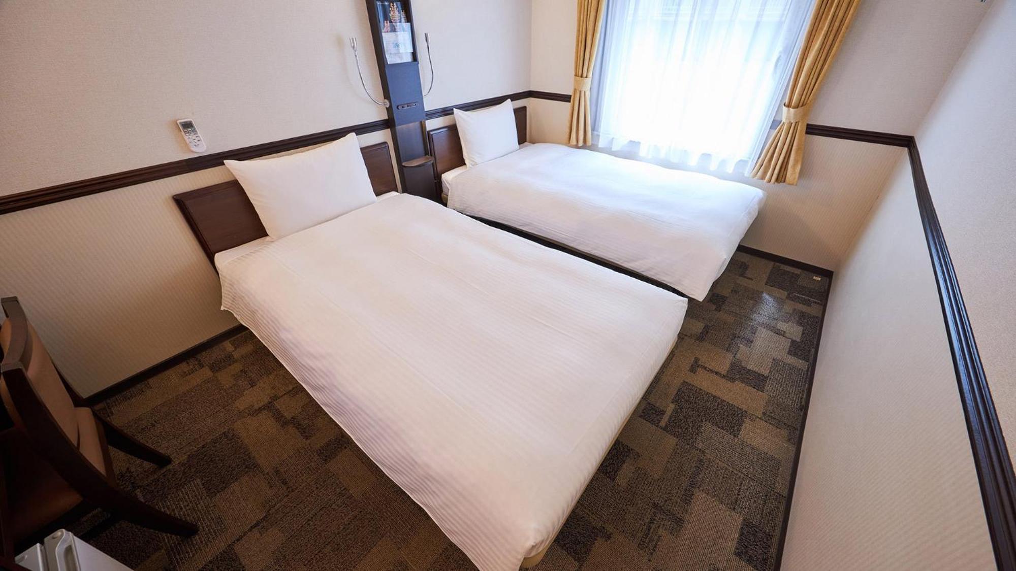 Toyoko Inn Tsu Eki Nishi Guchi Szoba fotó