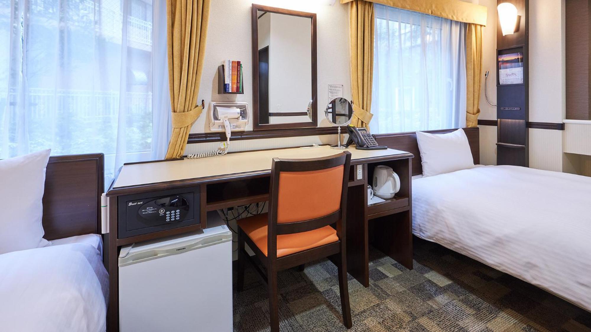 Toyoko Inn Tsu Eki Nishi Guchi Szoba fotó