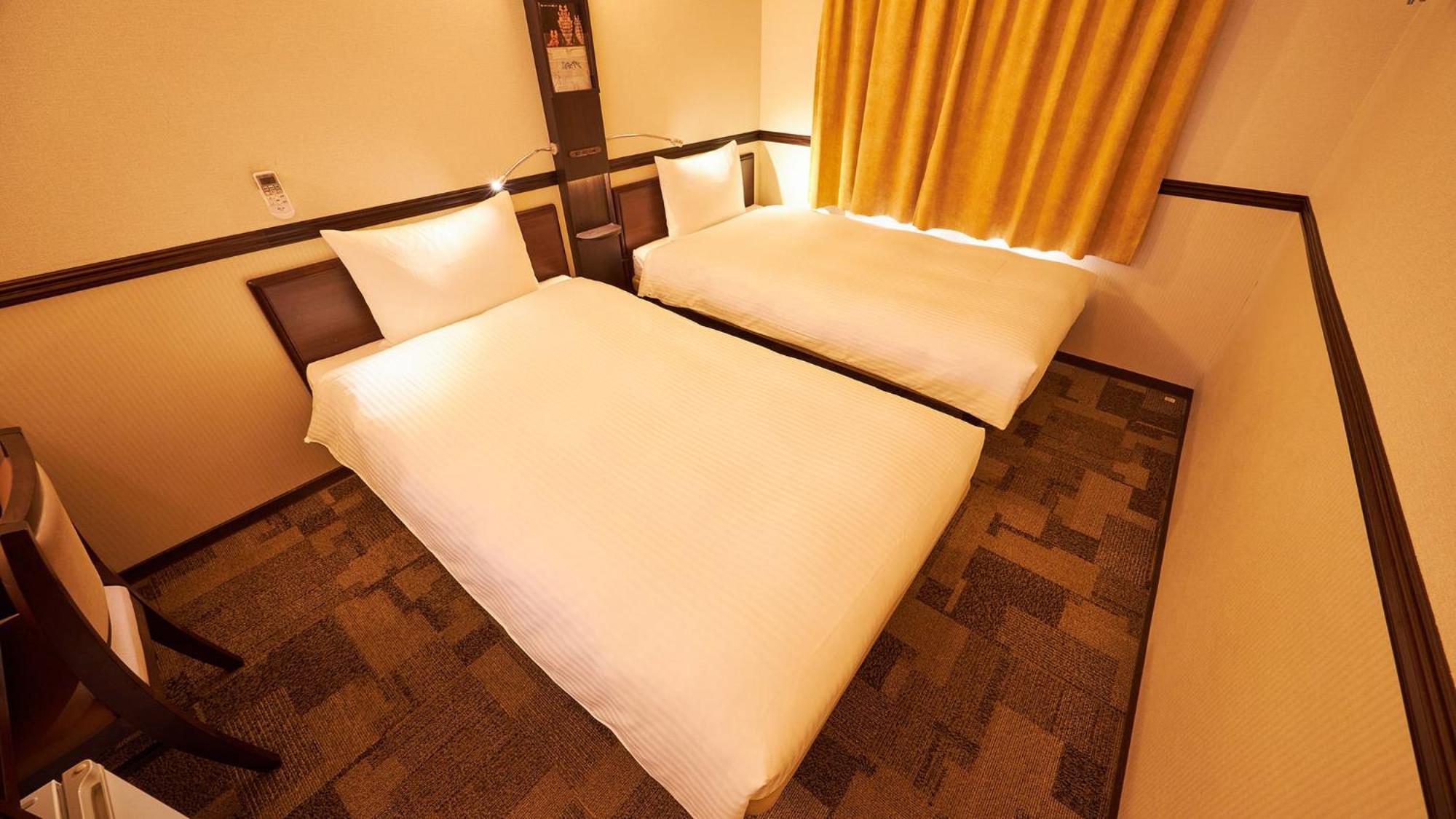 Toyoko Inn Tsu Eki Nishi Guchi Szoba fotó